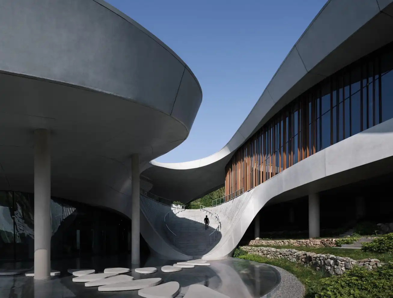 Buzz Architects' Longquan Mountain Observatory Wins Architizer A+ Award 11 Buzz Architects Wins Architizer A+ Award for Longquan Mountain Observatory